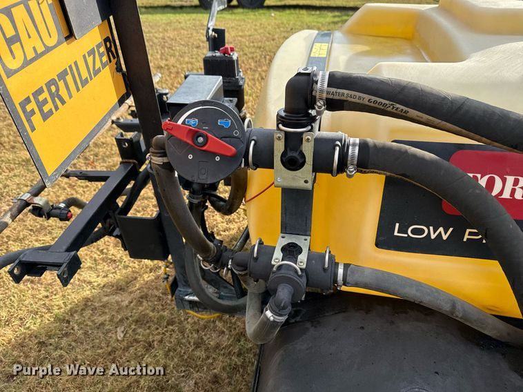 image for item EG7910 2004 Toro Multipro 1250 turf sprayer