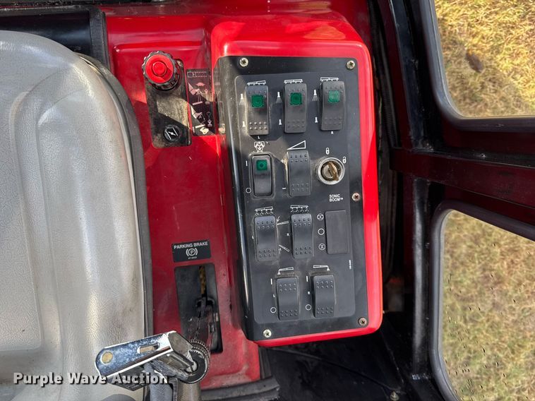 image for item EG7910 2004 Toro Multipro 1250 turf sprayer