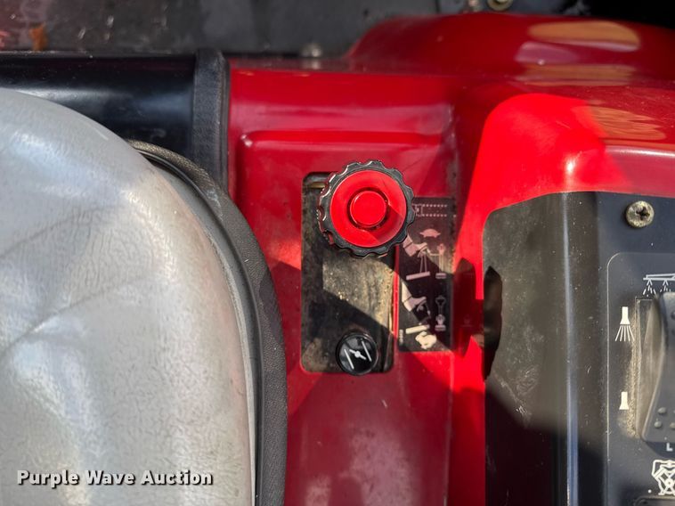 image for item EG7910 2004 Toro Multipro 1250 turf sprayer