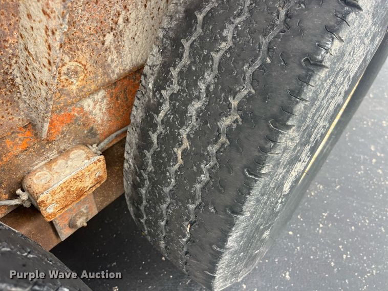 image for item EH2922 1998 Kiefer equipment trailer