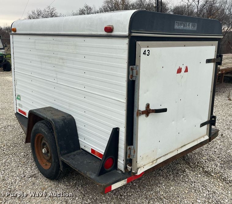 image for item EH2933 1988 Interstate enclosed cargo trailer