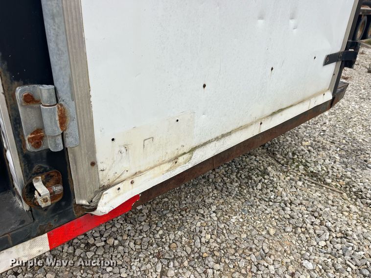 image for item EH2933 1988 Interstate enclosed cargo trailer