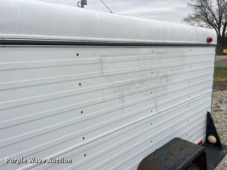 image for item EH2933 1988 Interstate enclosed cargo trailer