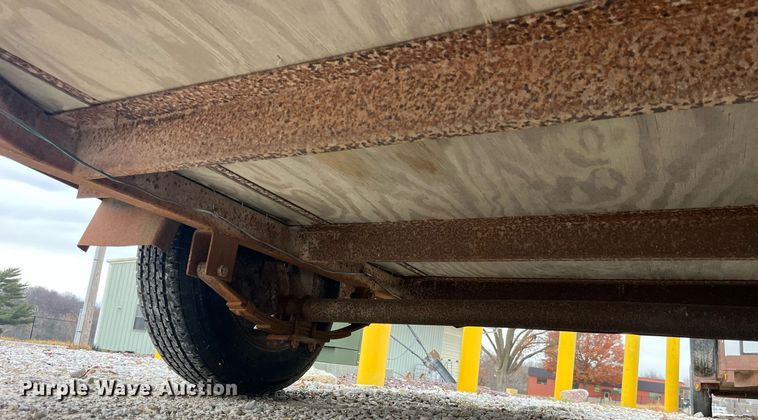 image for item EH2933 1988 Interstate enclosed cargo trailer