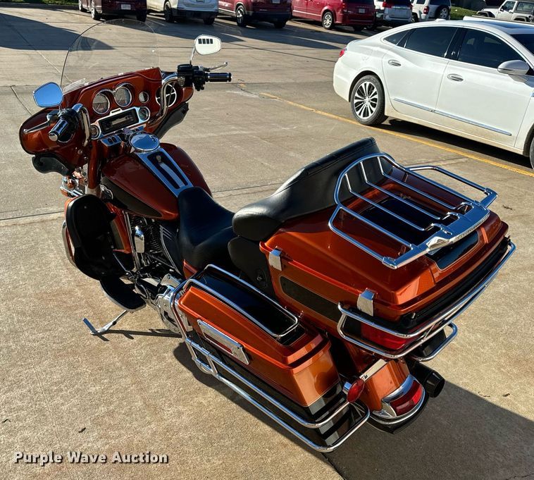 image for item EH7321 2009 Harley Davidson Electra Glide Ultra Classic motorcycle