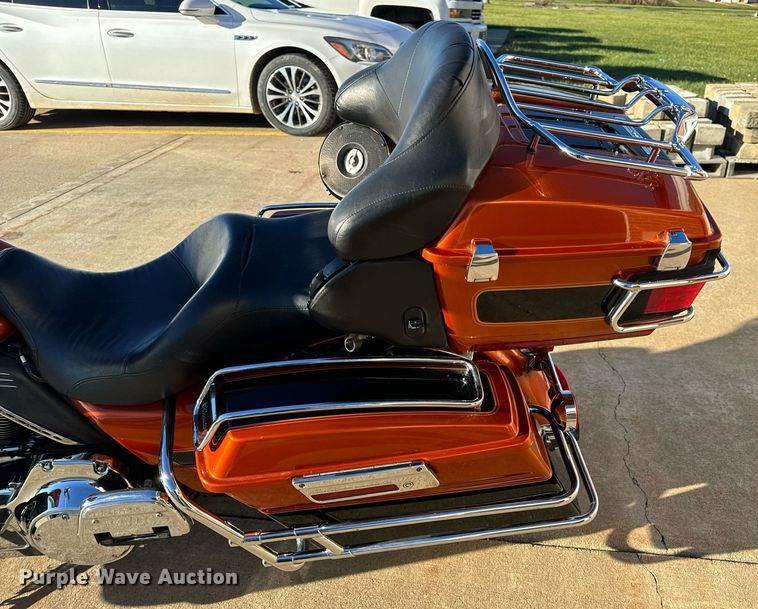 image for item EH7321 2009 Harley Davidson Electra Glide Ultra Classic motorcycle