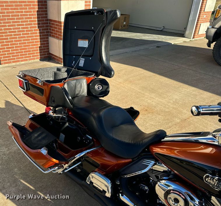 image for item EH7321 2009 Harley Davidson Electra Glide Ultra Classic motorcycle