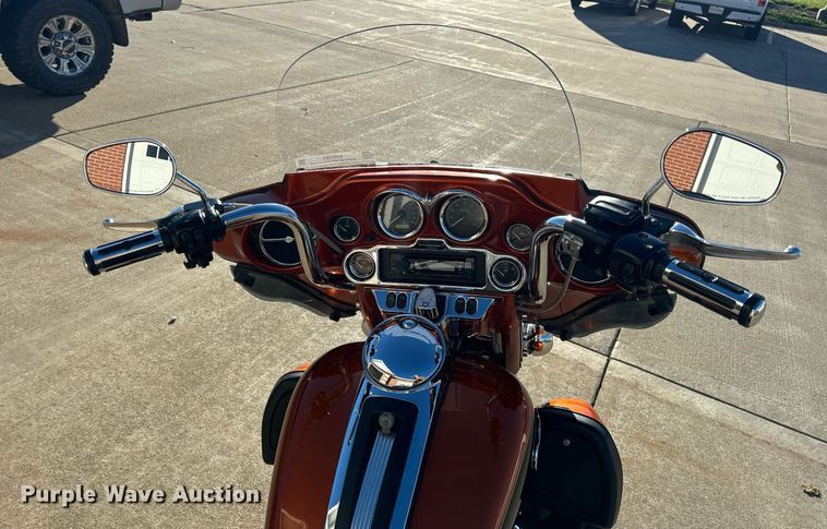 image for item EH7321 2009 Harley Davidson Electra Glide Ultra Classic motorcycle