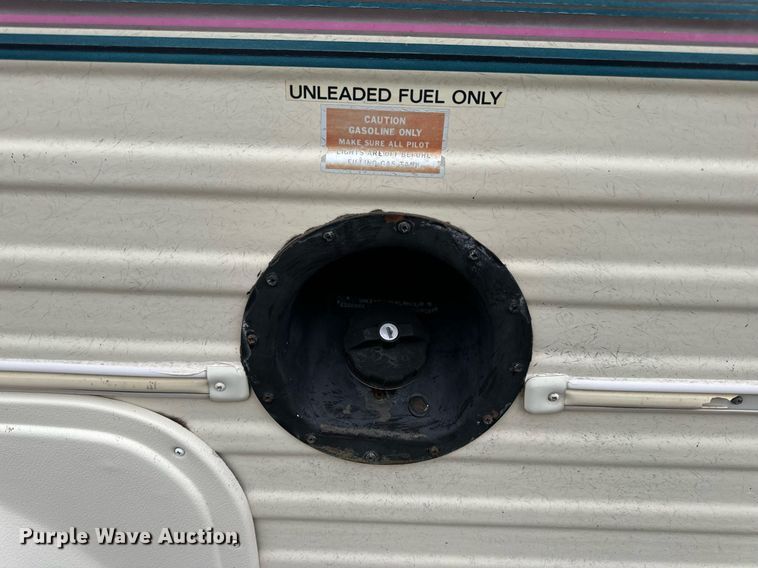 image for item EH7343 1994 Ford E350 Americana RV