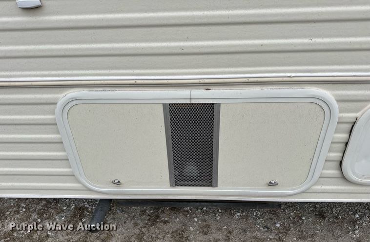 image for item EH7343 1994 Ford E350 Americana RV