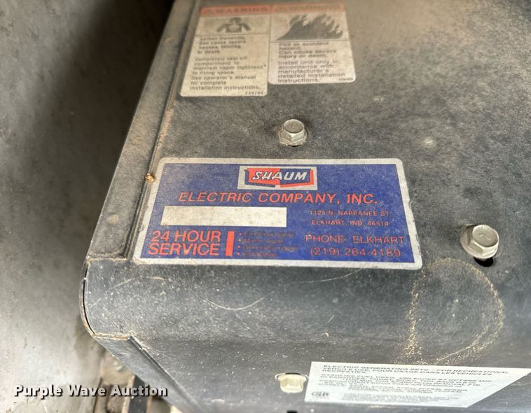 image for item EH7343 1994 Ford E350 Americana RV