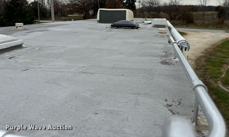 image for item EH7343 1994 Ford E350 Americana RV