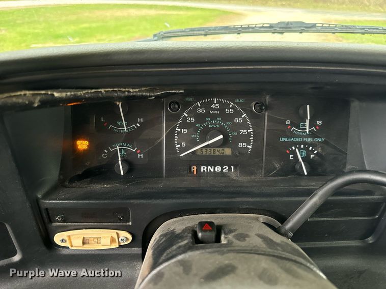 image for item EH7343 1994 Ford E350 Americana RV