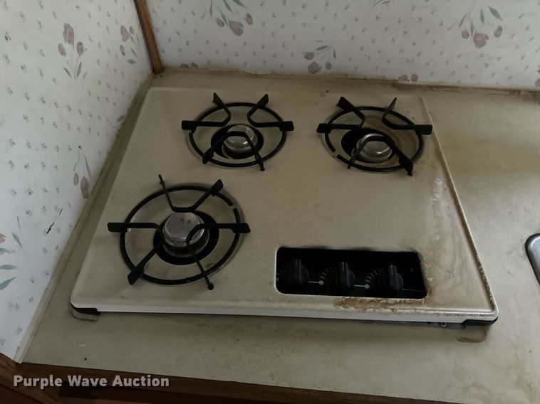 image for item EH7343 1994 Ford E350 Americana RV