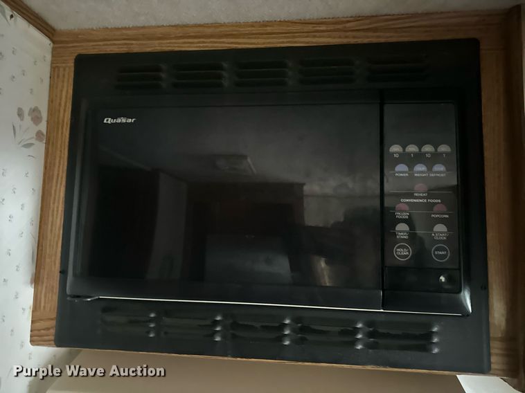 image for item EH7343 1994 Ford E350 Americana RV