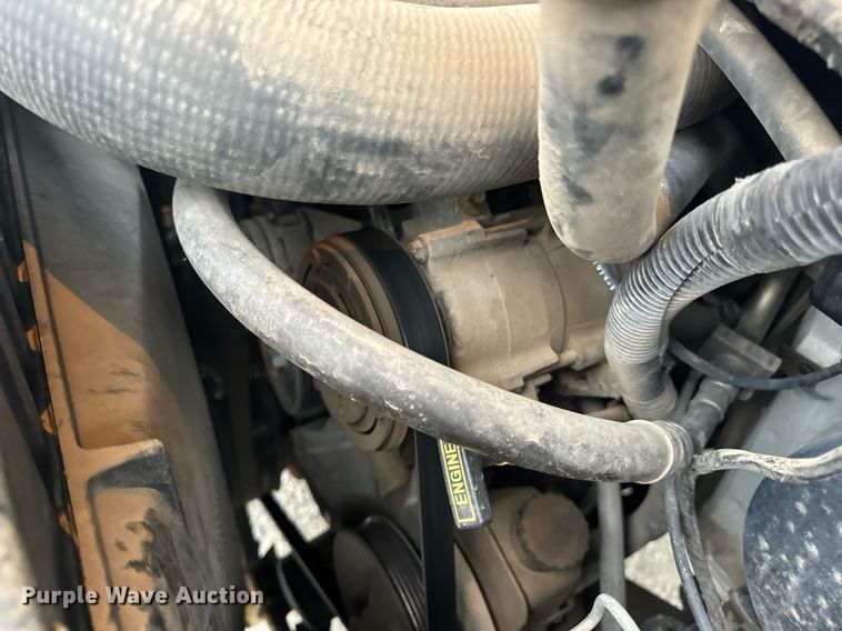 image for item EH7343 1994 Ford E350 Americana RV