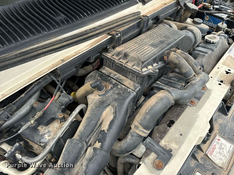 image for item EH7343 1994 Ford E350 Americana RV