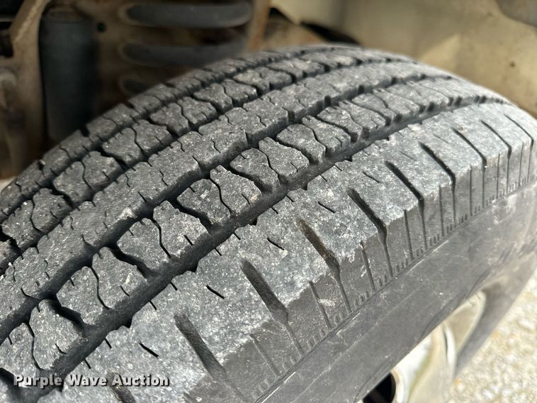 image for item EH7343 1994 Ford E350 Americana RV