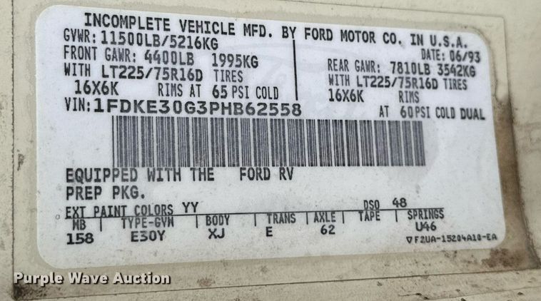 image for item EH7343 1994 Ford E350 Americana RV