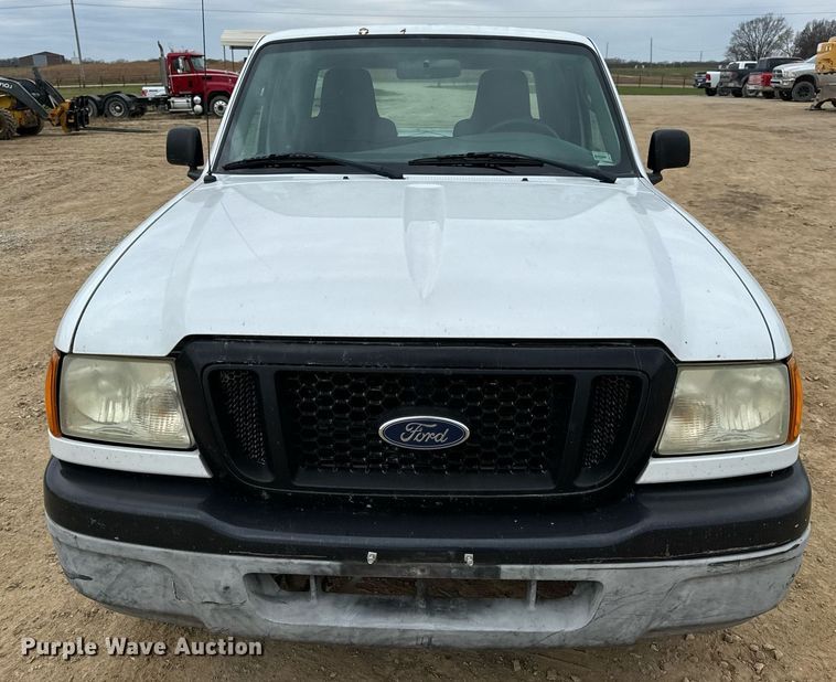 image for item EH7381 2005 Ford Ranger SuperCab pickup truck