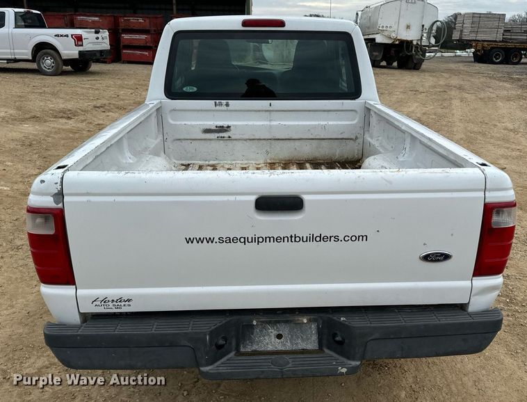 image for item EH7381 2005 Ford Ranger SuperCab pickup truck