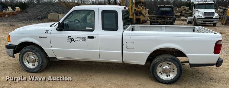 image for item EH7381 2005 Ford Ranger SuperCab pickup truck