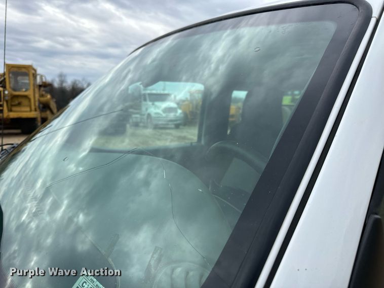 image for item EH7381 2005 Ford Ranger SuperCab pickup truck