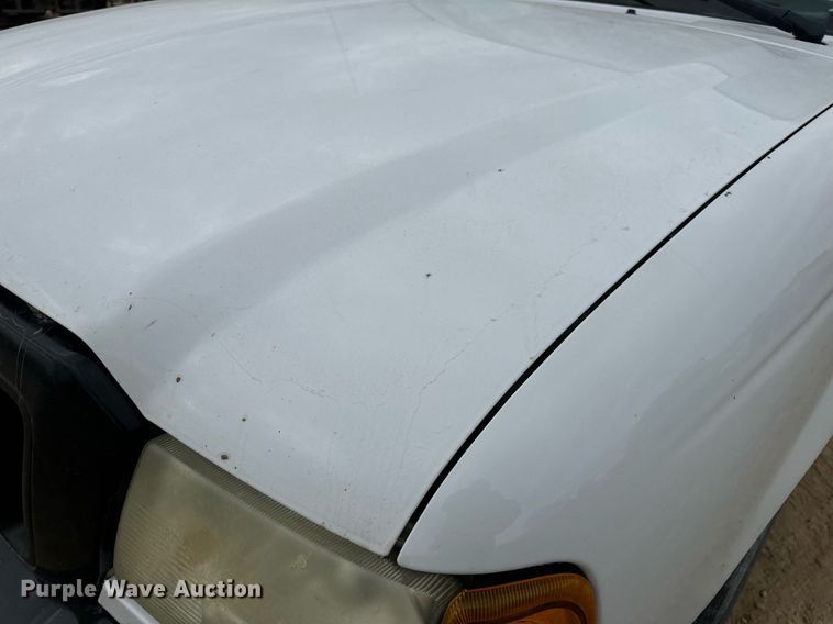 image for item EH7381 2005 Ford Ranger SuperCab pickup truck