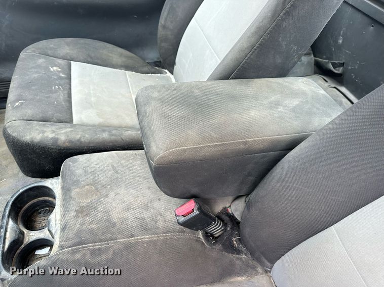 image for item EH7381 2005 Ford Ranger SuperCab pickup truck