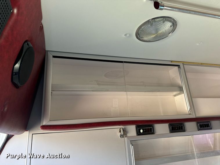 image for item EH7392 1997 Ford ambulance