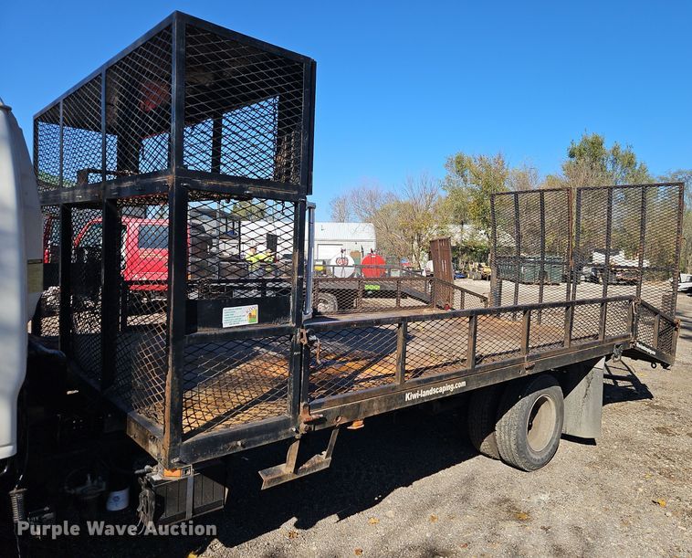 image for item EI8532 2002 Isuzu  NPR flatbed truck