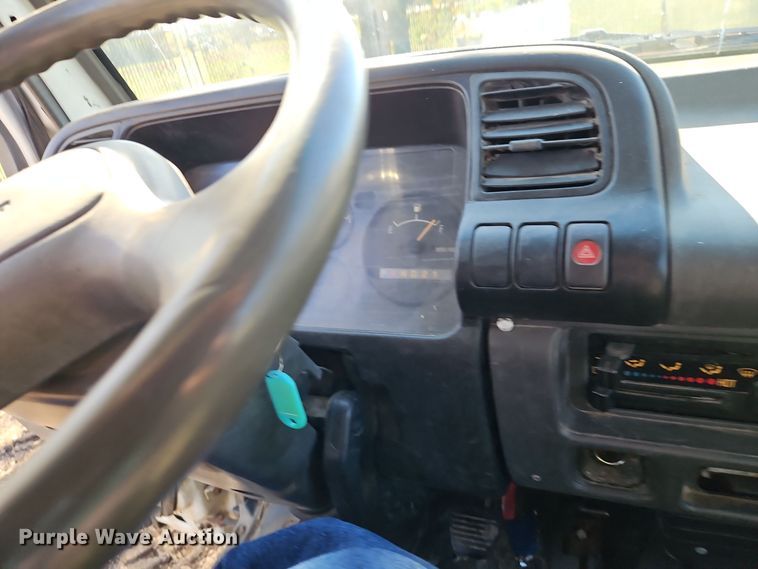 image for item EI8532 2002 Isuzu  NPR flatbed truck