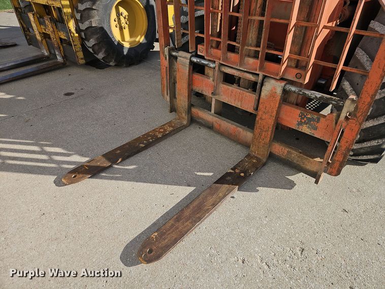 image for item EI8602 1980 Manitou 688DT forklift