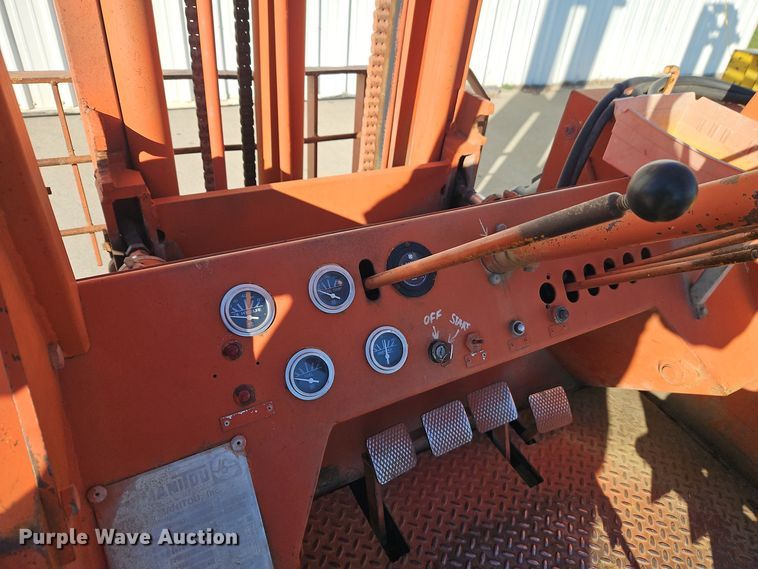 image for item EI8602 1980 Manitou 688DT forklift