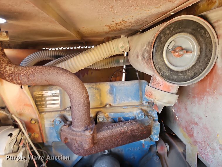 image for item EI8602 1980 Manitou 688DT forklift