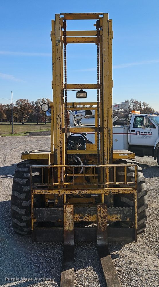 image for item EI8603 Sellick 8000 forklift