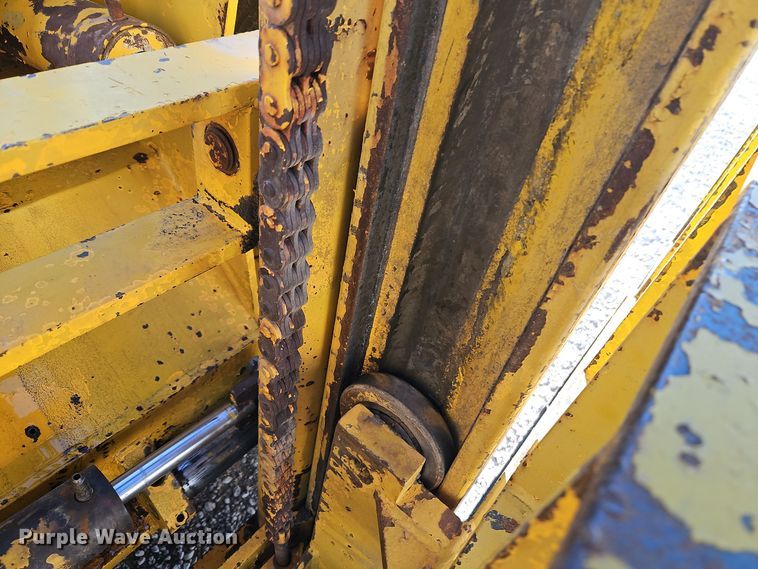 image for item EI8603 Sellick 8000 forklift