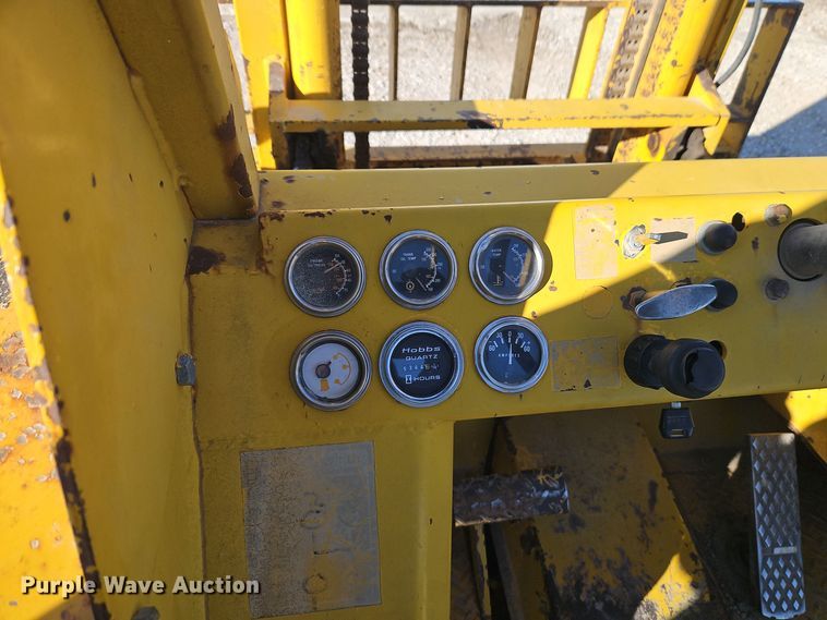 image for item EI8603 Sellick 8000 forklift