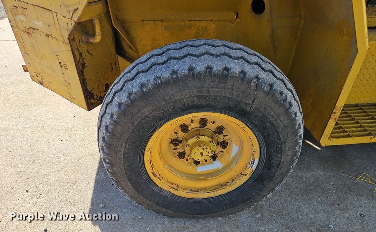 image for item EI8603 Sellick 8000 forklift