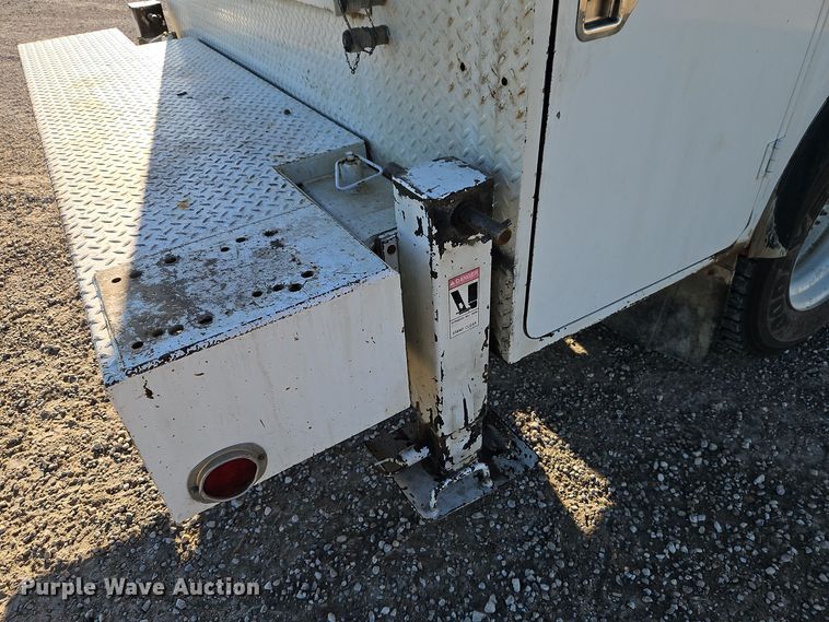 image for item EI8604 1995 Chevrolet Kodiak utility / service truck