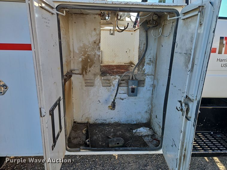 image for item EI8604 1995 Chevrolet Kodiak utility / service truck