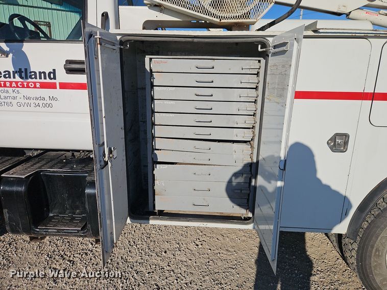 image for item EI8604 1995 Chevrolet Kodiak utility / service truck