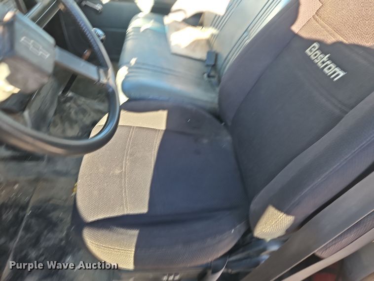 image for item EI8604 1995 Chevrolet Kodiak utility / service truck