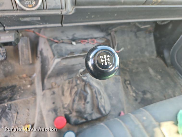 image for item EI8604 1995 Chevrolet Kodiak utility / service truck