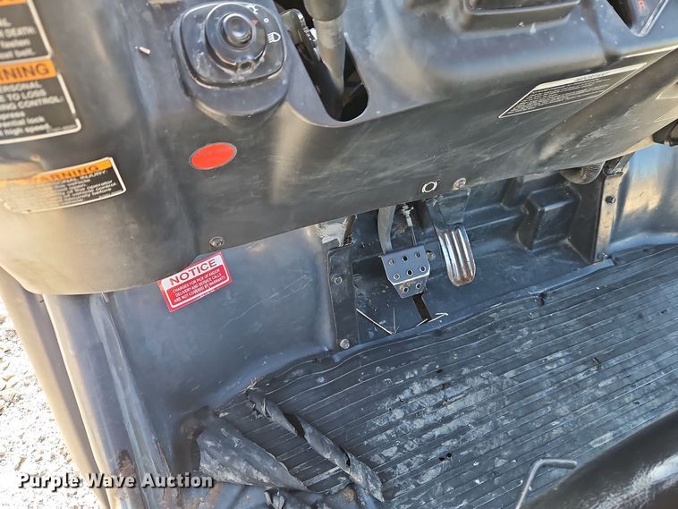 image for item EI8605 2014 Kubota RTV-X1120D utility vehicle