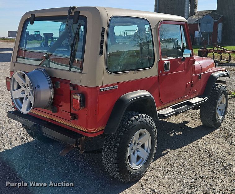 image for item EI8606 1990 Jeep Wrangler SUV