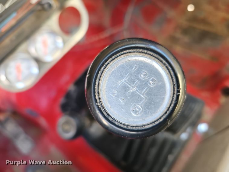 image for item EI8606 1990 Jeep Wrangler SUV