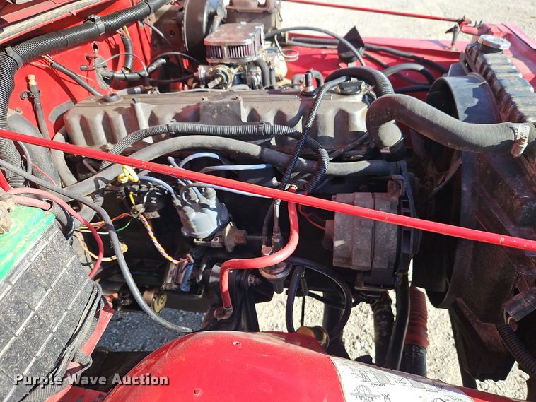 image for item EI8606 1990 Jeep Wrangler SUV