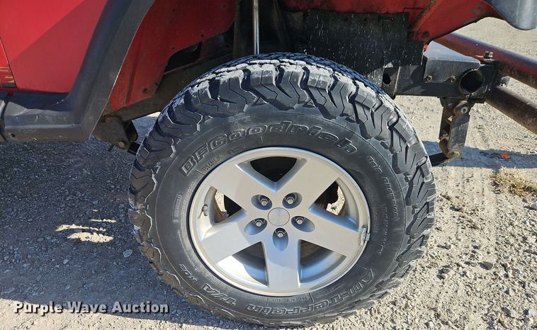 image for item EI8606 1990 Jeep Wrangler SUV