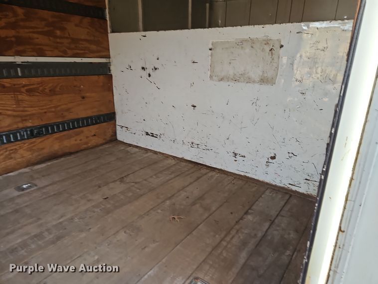 image for item EI8612 1999 CM Trailers enclosed cargo trailer